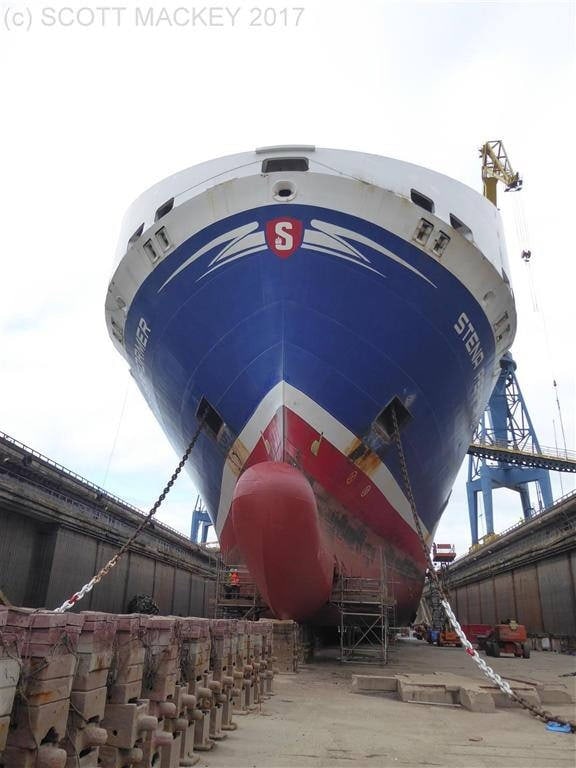 Stena Performer in Harland and Wolff's Belfast Dry Dock, April 2017. © Scott Mackey.