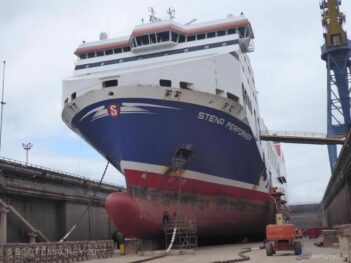 STENA PERFORMER in Harland and Wolff's Belfast Dry Dock, April 2017. Copyright © Scott Mackey.