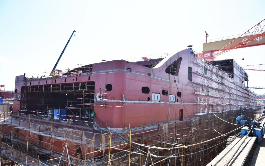 The first Stena E-Flexer vessel well into the assembly stage. AVIC