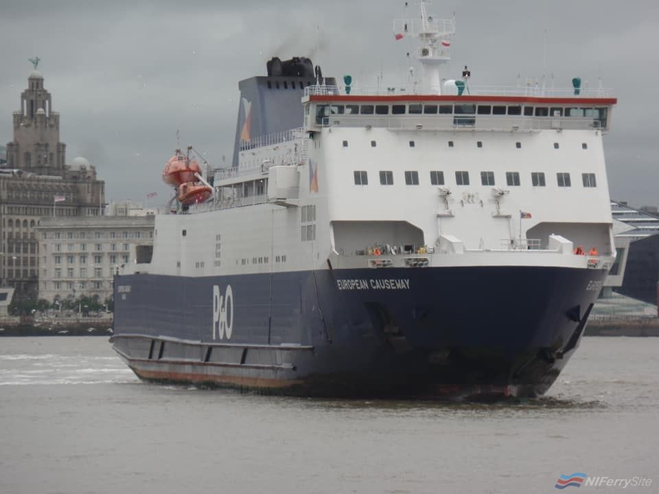 EUROPEAN CAUSEWAY arrives for dry docking at Cammell Laird Birkenhead, 01.07.19. Copyright © Rob Foy.