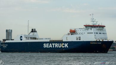 SEATRUCK PACE arrives at Cammell Laird Birkenhead prior to entering Dry Dock Number 7, 25.07.19. Copyright © Christopher Triggs.