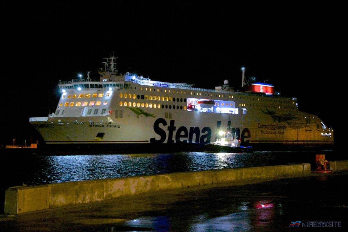 Stena Line's STENA ESTRID arrives at Dublin Port for the first time, 22.12.19. Copyright © Gordon Hislip.