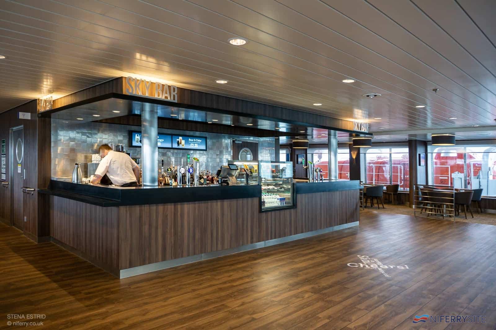 The Sky Bar counter, Deck 8, midships. © NIferry.co.uk.