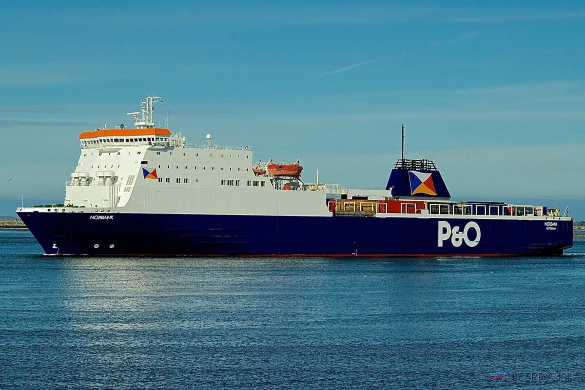 Dublin gets its first sight of the new P&O Ferries livery as NORBANK arrives on 04.04.15 for the first time since going to dry-dock the previous month. © Gordon Hislip.